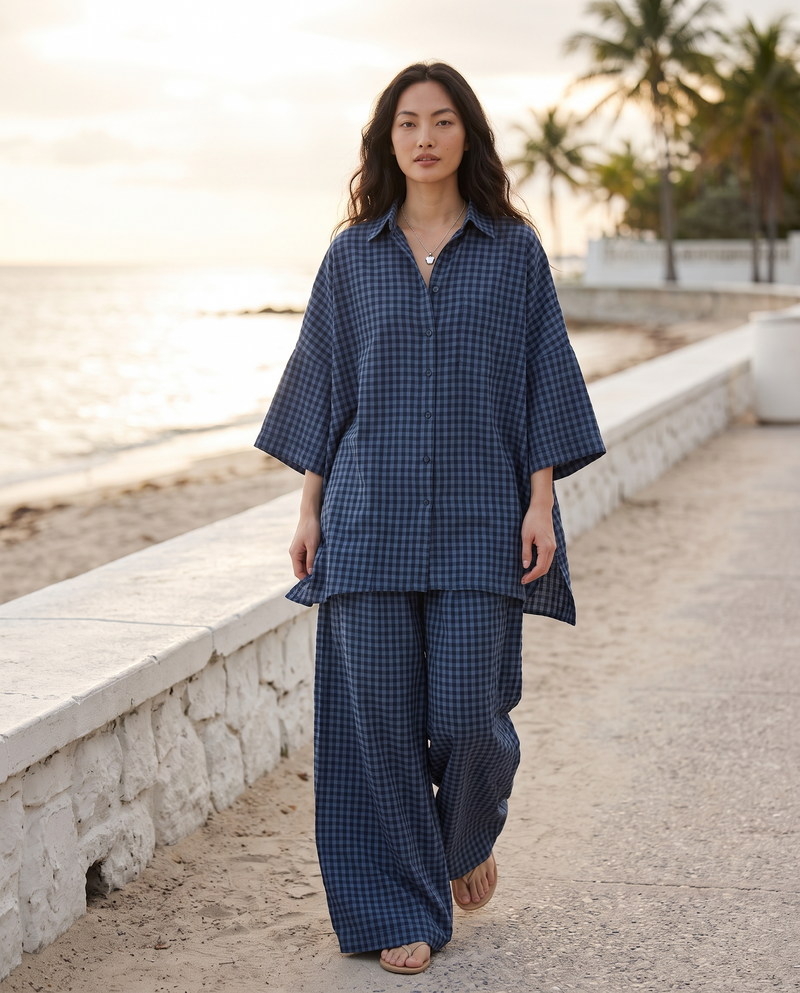 The weekend, by the sea in the navy check set